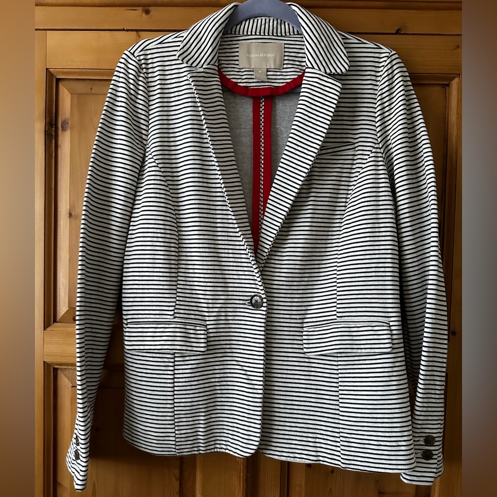 Banana Republic Knit Blazer